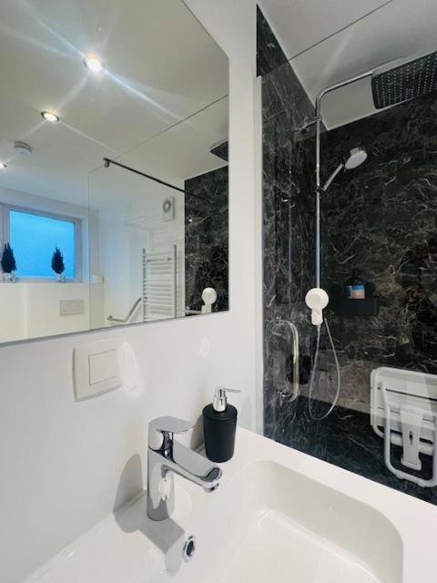 Cosy Hotell Mechelen Eksteriør bilde
