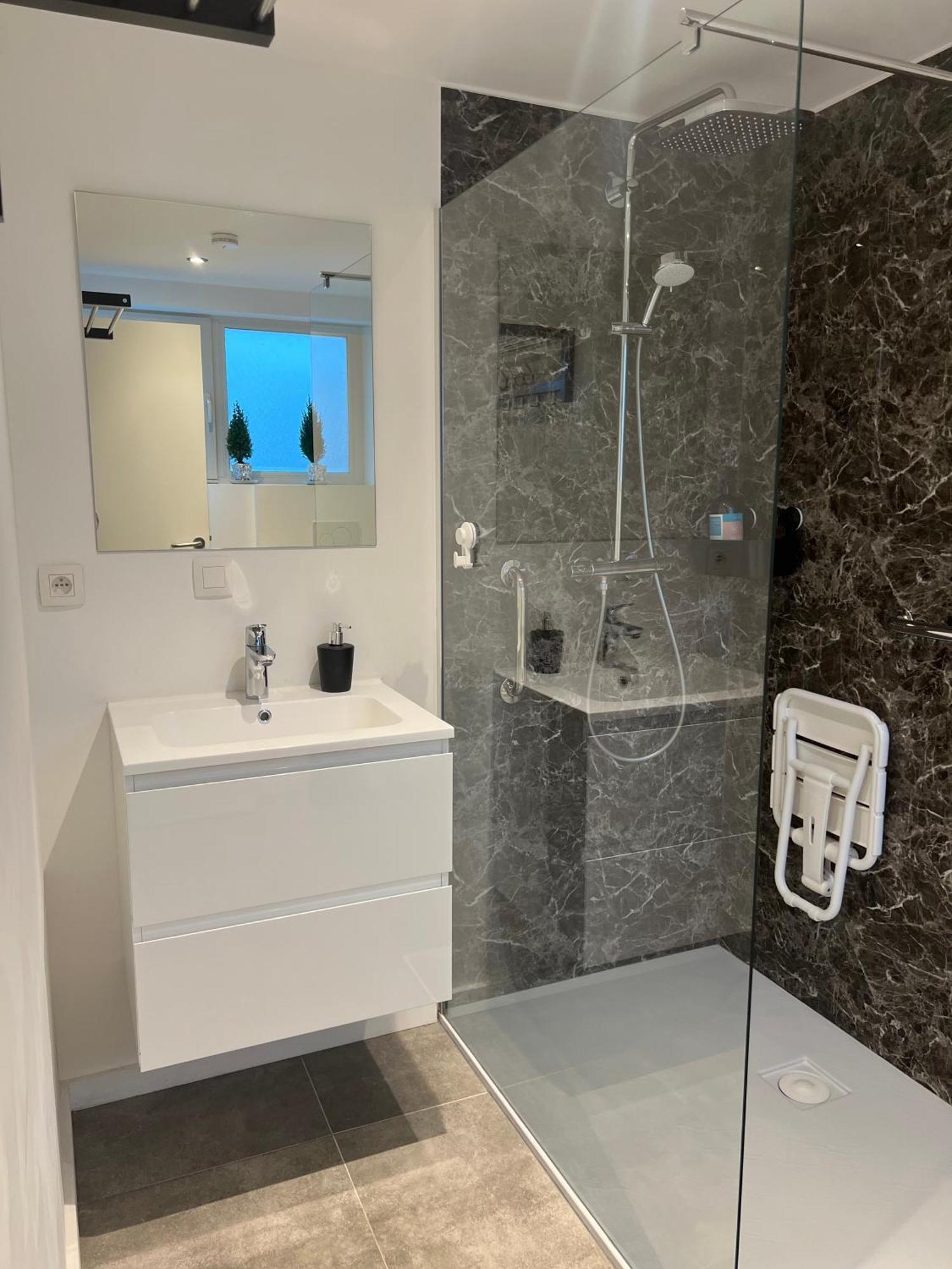 Cosy Hotell Mechelen Eksteriør bilde